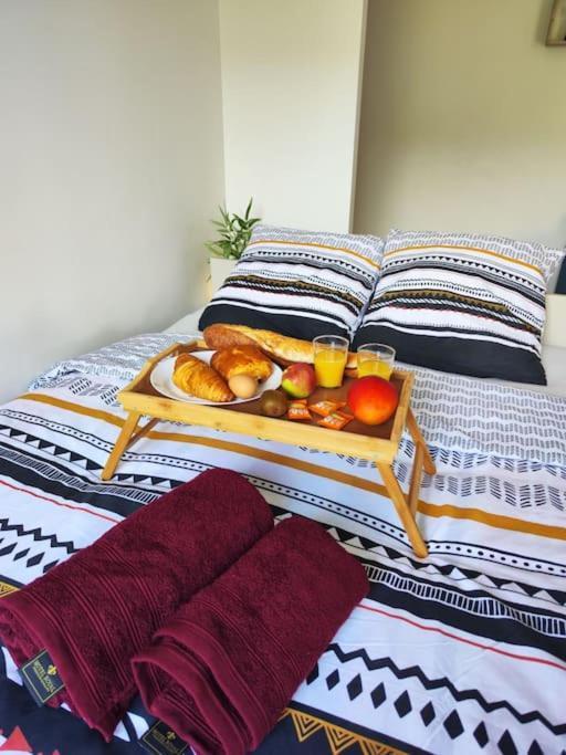 Peaceful Cocoon Apartman Chatou Kültér fotó