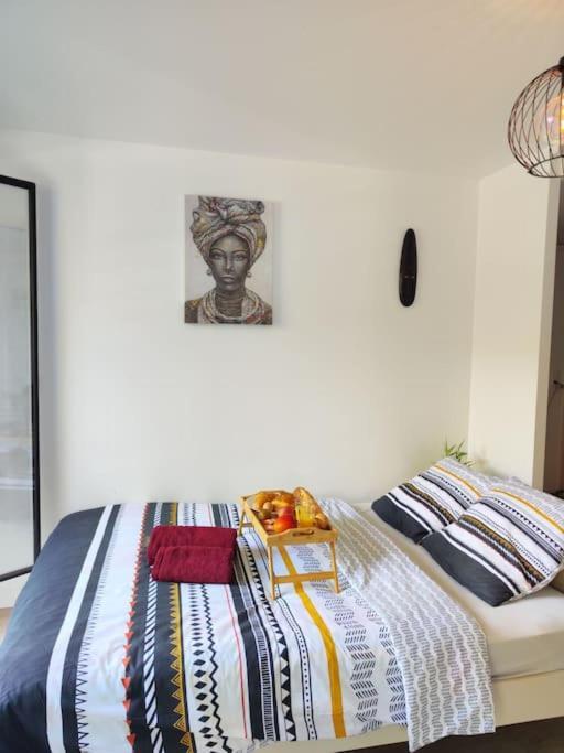 Peaceful Cocoon Apartman Chatou Kültér fotó